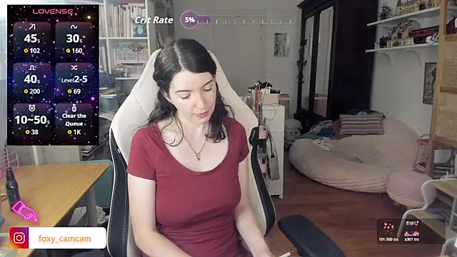 Snapshot of Foxy_c chatting on 07.08.26 Foxy c online show from 07.08.26