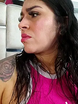 chelaqueen  online show from 12.04.25