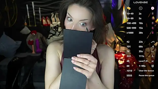 Snapshot of MistressDarsy chatting on 05.31.26 MistressDarsy online show from 05.31.26