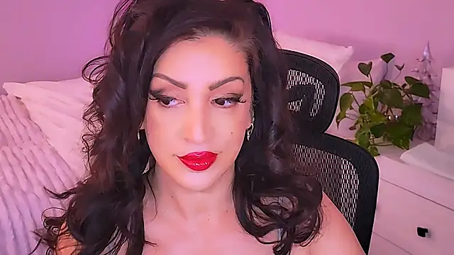 Snapshot of Wonderful_Woman chatting on 02.25.26 Wonderful Woman online show from 02.25.26