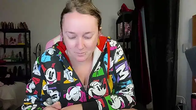 kisicaxx online show from 01.15.26