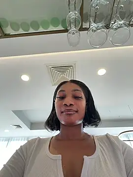   Nessa   online show from 02.14.26