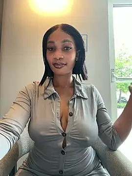 Snapshot of __Nessa__ chatting on 05.31.26 Nessa online show from 05.31.26