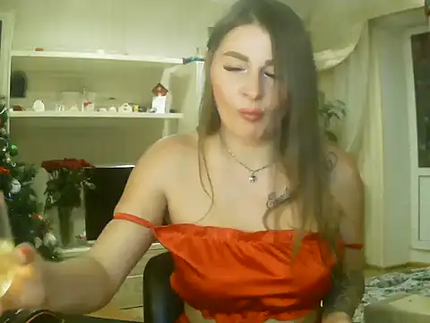 Snapshot of Valerivv chatting on 12.20.24 Valerivv online show from 12.20.24