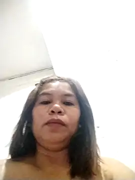 Snapshot of sweetvanna chatting on 04.28.26 sweetvanna online show from 04.28.26