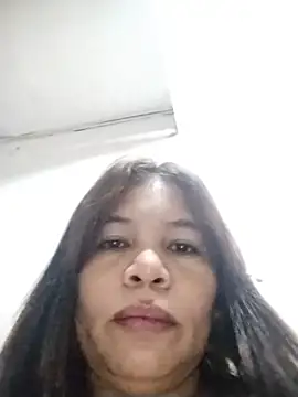 Snapshot of sweetvanna chatting on 05.28.26 sweetvanna online show from 05.28.26