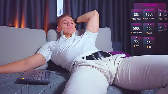 S3Xyes online show from 12.17.25