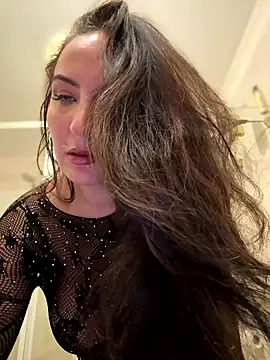 Snapshot of itsCassie chatting on 01.13.26 itsCassie online show from 01.13.26