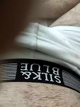 Snapshot of kayahan4 chatting on 01.28.25 kayahan4 online show from 01.28.25