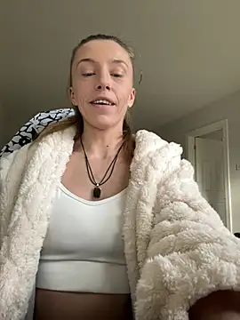 Snapshot of Heidi_Harper chatting on 01.16.25 Heidi Harper online show from 01.16.25