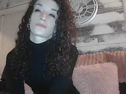 Snapshot of AshleyRain chatting on 01.22.25 AshleyRain online show from 01.22.25