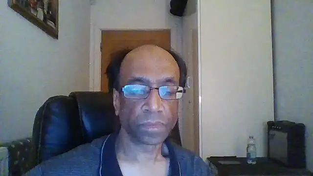 Snapshot of rauncher1 chatting on 01.16.25 rauncher1 online show from 01.16.25