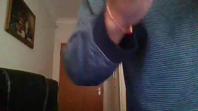 Snapshot of rauncher1 chatting on 02.14.25 rauncher1 online show from 02.14.25