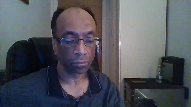 Snapshot of rauncher1 chatting on 03.06.25 rauncher1 online show from 03.06.25