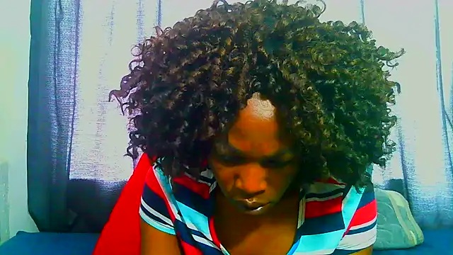 Snapshot of freaky_naughty chatting on 02.14.25 freaky naughty online show from 02.14.25