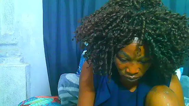 Snapshot of freaky_naughty chatting on 02.23.25 freaky naughty online show from 02.23.25