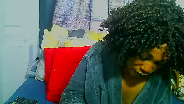 Snapshot of freaky_naughty chatting on 09.19.25 freaky naughty online show from 09.19.25