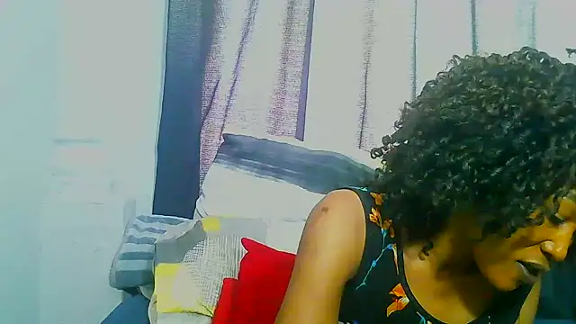Snapshot of freaky_naughty chatting on 09.20.25 freaky naughty online show from 09.20.25