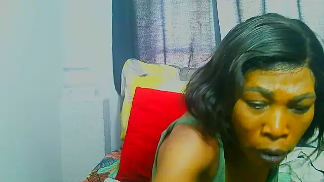 Snapshot of freaky_naughty chatting on 10.04.25 freaky naughty online show from 10.04.25