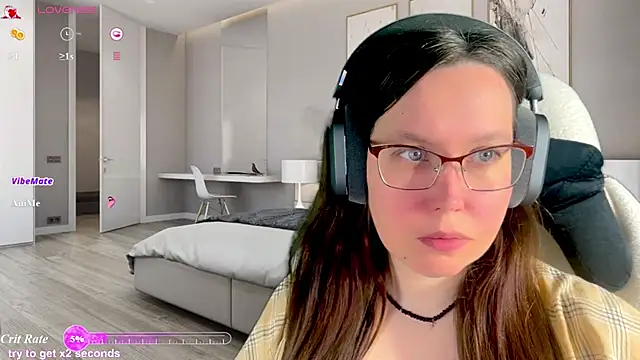 Victoria Romans online show from 06.11.26