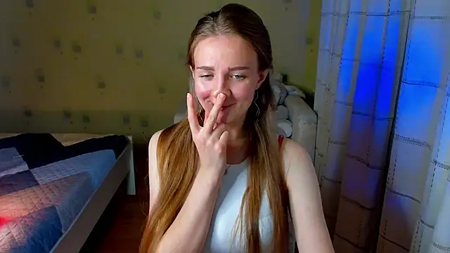 SweetMilkis online show from 09.30.25