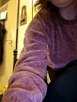 Snapshot of Cutegirlforyou chatting on 03.19.25 Cutegirlforyou online show from 03.19.25