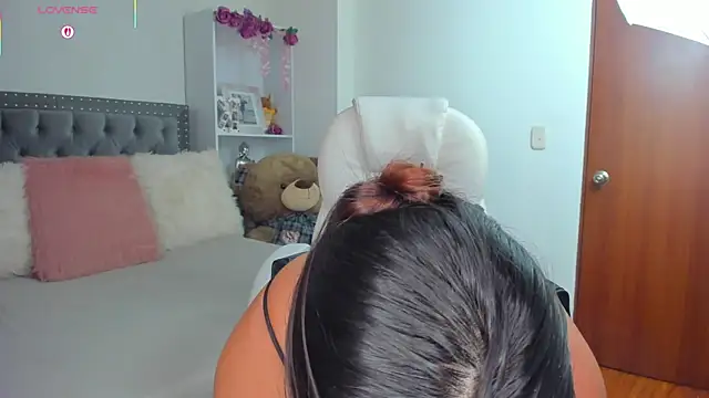 Kyllie B online show from 04.03.26