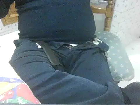 Snapshot of polloiw chatting on 12.06.24 polloiw online show from 12.06.24