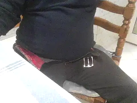 Snapshot of polloiw chatting on 03.08.25 polloiw online show from 03.08.25