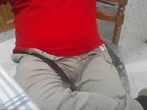 Snapshot of polloiw chatting on 09.16.25 polloiw online show from 09.16.25