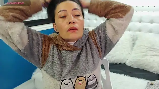 gaby trent online show from 02.21.25