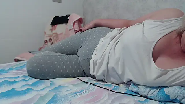 Miss Night21 online show from 01.12.25