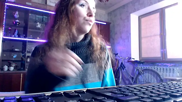 pa1e pr1ncess online show from 04.15.26