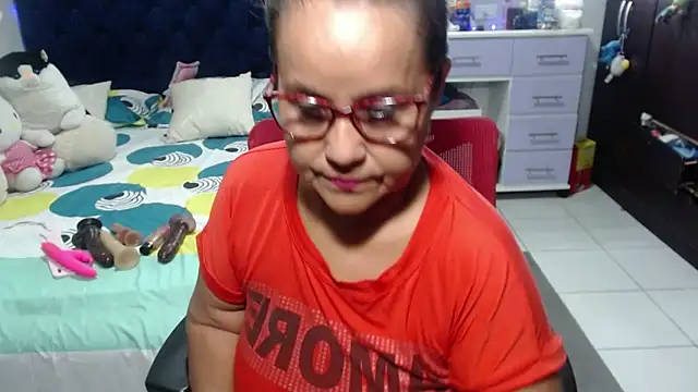 Snapshot of pervert_mommy_ chatting on 02.28.26 pervert mommy online show from 02.28.26