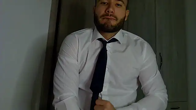 Snapshot of Justynn1 chatting on 10.09.25 Justynn1 online show from 10.09.25