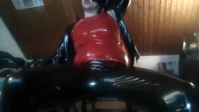 Snapshot of Genius1606 chatting on 12.05.25 Genius1606 online show from 12.05.25