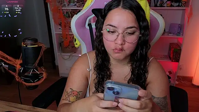 Sweet sully   online show from 10.10.25