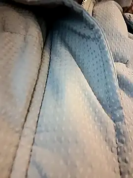 Frost foxy online show from 12.20.24