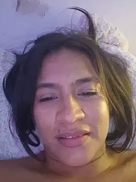 Snapshot of DAELAA chatting on 03.23.25 DAELAA online show from 03.23.25