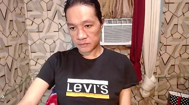 tshugecumxxx online show from 01.12.25