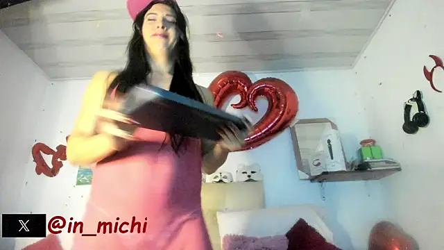 dangerous bitch online show from 11.26.25