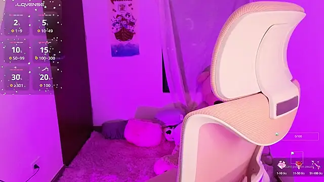 KuroChan420 online show from 09.17.25