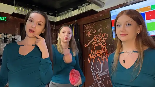 Snapshot of dirtypub chatting on 03.16.26 dirtypub online show from 03.16.26