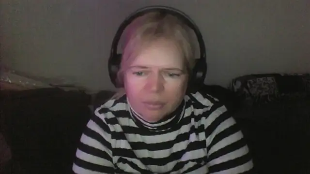 vaneza02 online show from 04.23.26