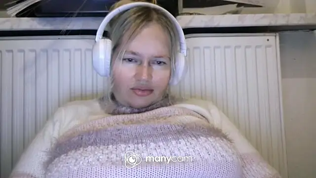vaneza02 online show from 04.25.26