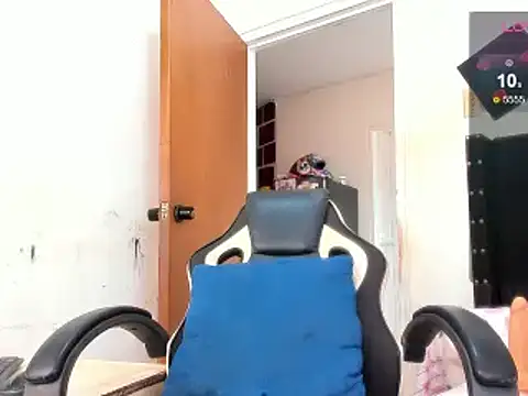 ebonnylatinx online show from 12.12.24