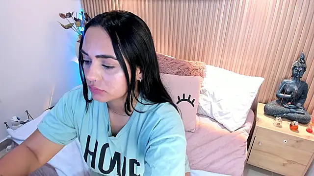 Snapshot of AMELIE_xx chatting on 01.09.25 AMELIE xx online show from 01.09.25