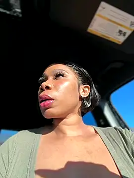 Belle    online show from 12.14.25