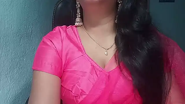 Snapshot of YourModhu chatting on 12.05.24 YourModhu online show from 12.05.24