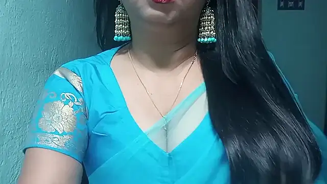 Snapshot of YourModhu chatting on 10.24.25 YourModhu online show from 10.24.25